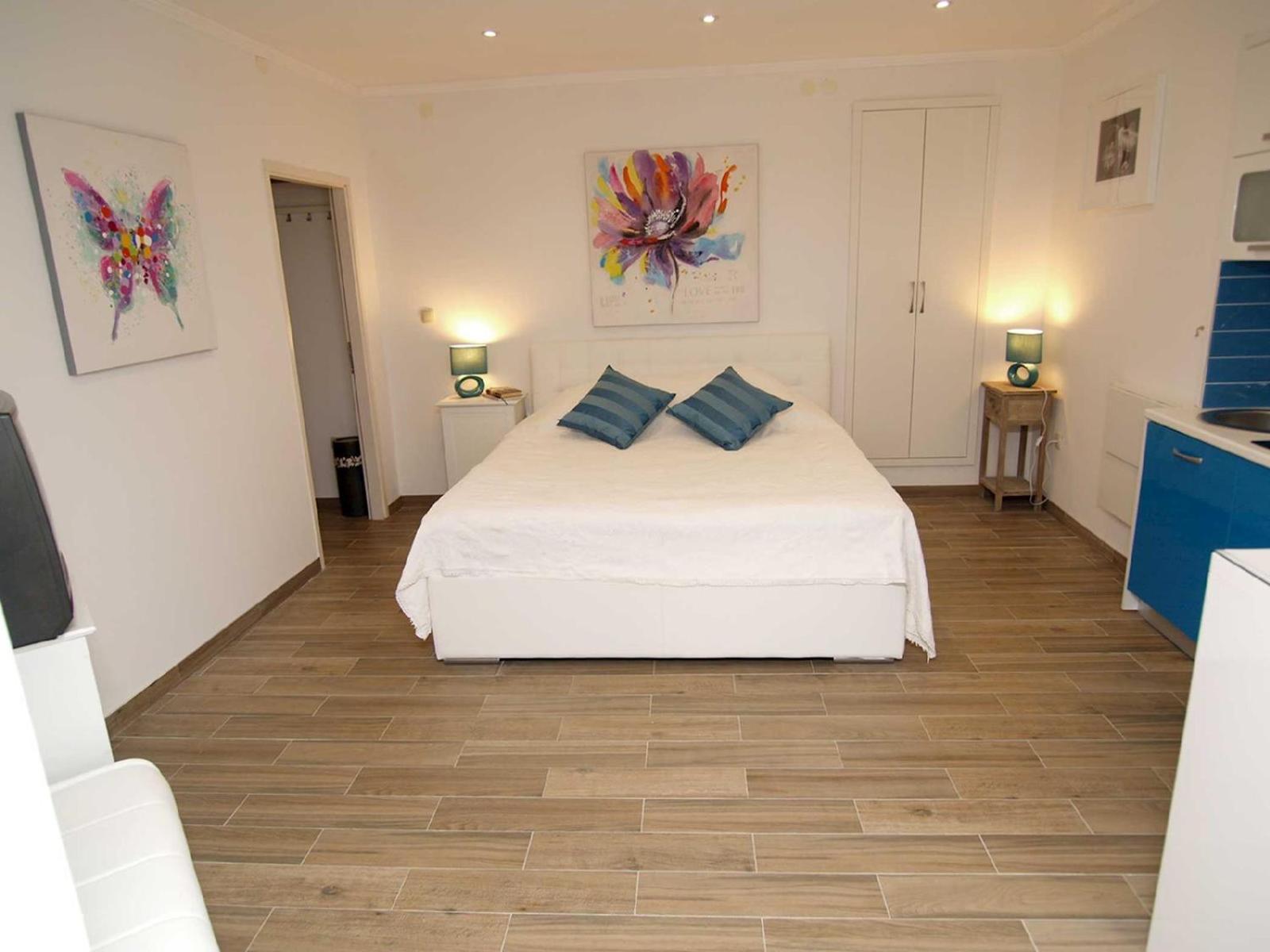 Studio Lorena Mali Losinj Bagian luar foto